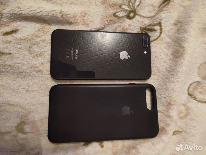 iPhone 8 Plus, 64 ГБ