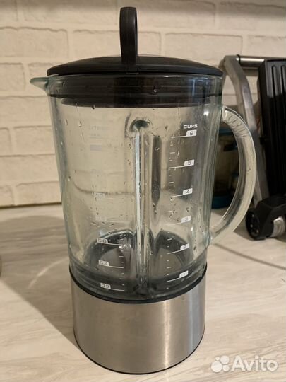 Чаша блендер bork B 700 на запчасти