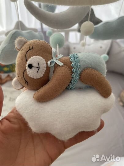 Мобиль в кроватку музыкальный