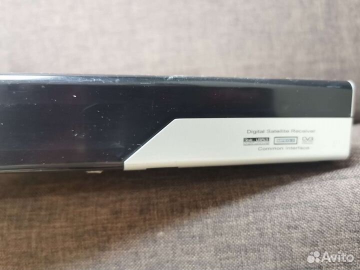 Тарелка триколор тв + декодер бу