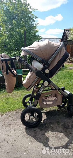Детская коляска 3 в 1