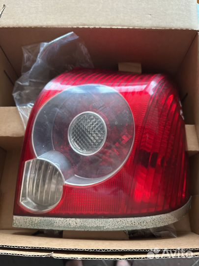 Задняя правая фара Тойота Авенсис T-250 рест