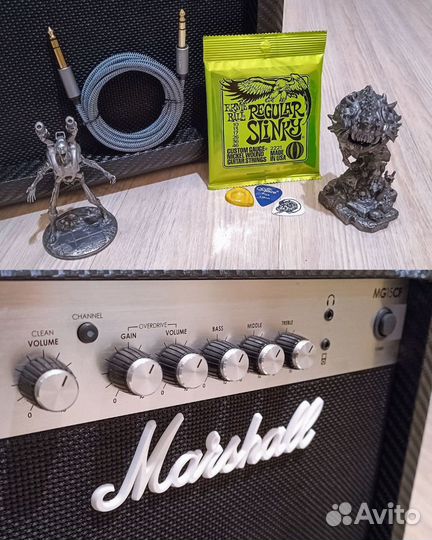 Комбоусилитель Marshall MG15 CF + Кабель и Струны