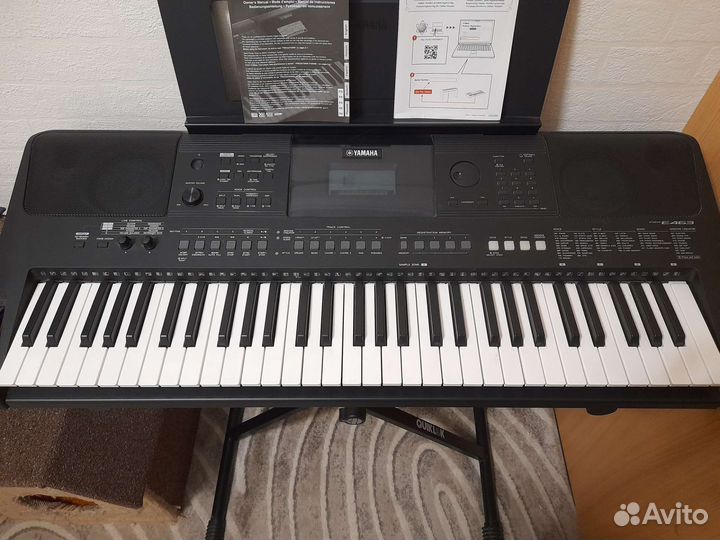 Синтезатор Yamaha PSR-E463