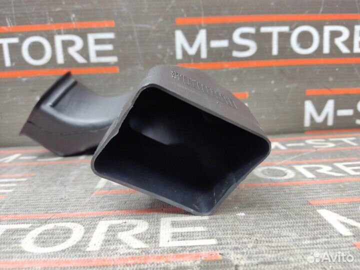 Воздуховод печки задний правый Bmw 5-Series E60