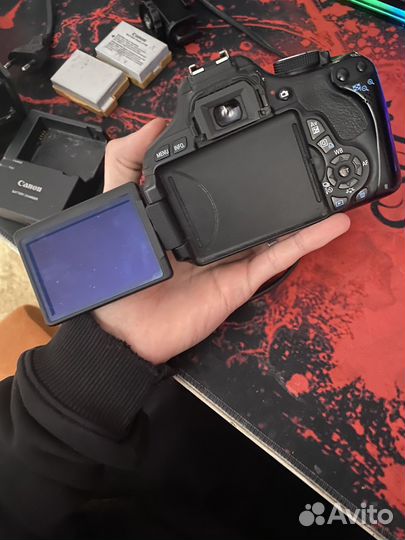 Зеркальный фотоаппарат canon eos 600d