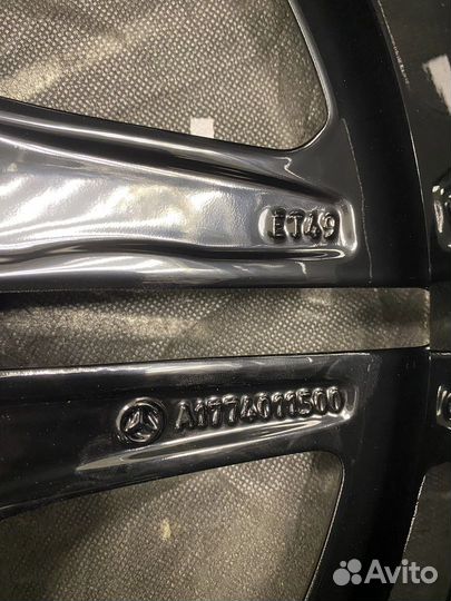 Оригинальные диски на mercedes amg r18