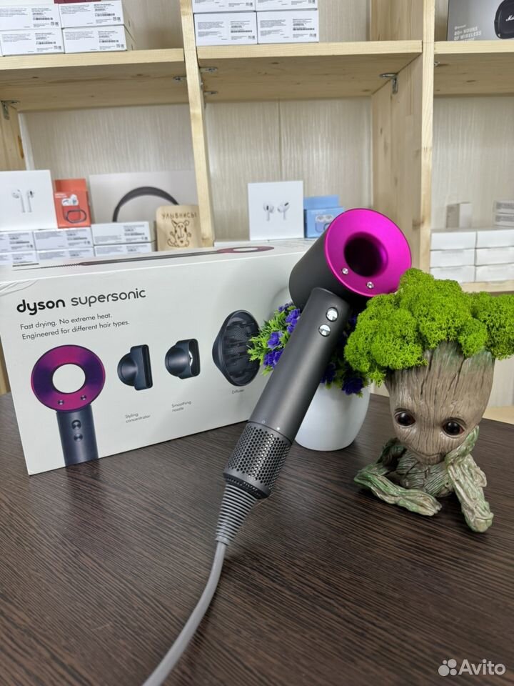 Фен Dyson supersonic