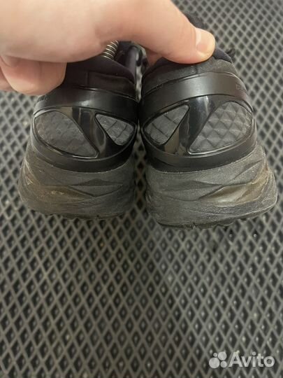 Кроссовки asics gel-kayano 24