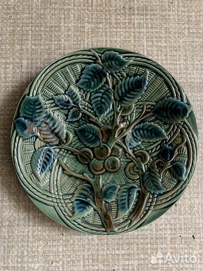 Декоративная настенная тарелка