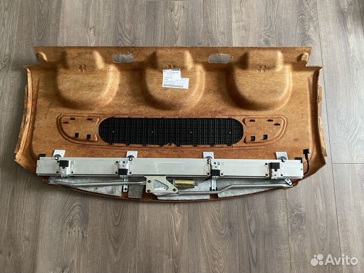 Задняя полка со шторкой Mercedes E-Class W211