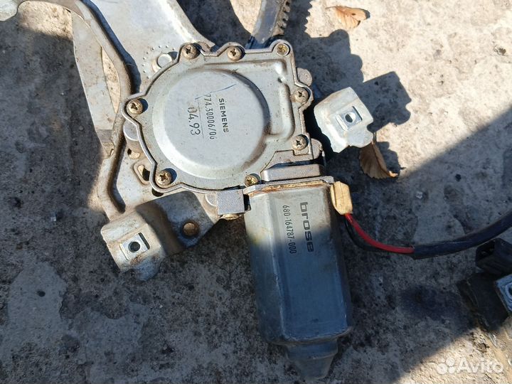 Передний стеклоподъёмник volkswagen passat b3