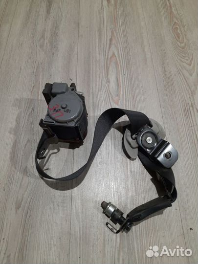 Ремень безопасности задний Kia soul 2 Лев