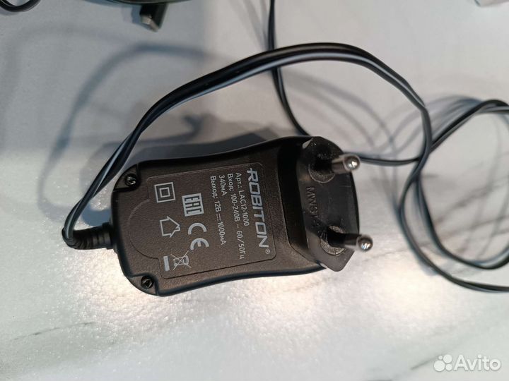 Зарядное устройство для аккумуляторных батареек