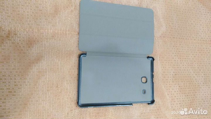 Чехол для планшета
