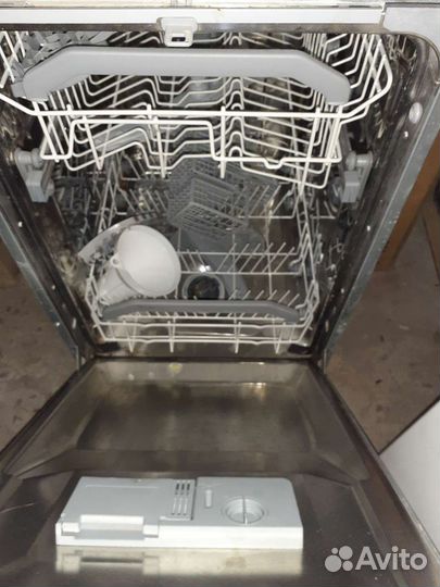 Посудомоечная машина ariston