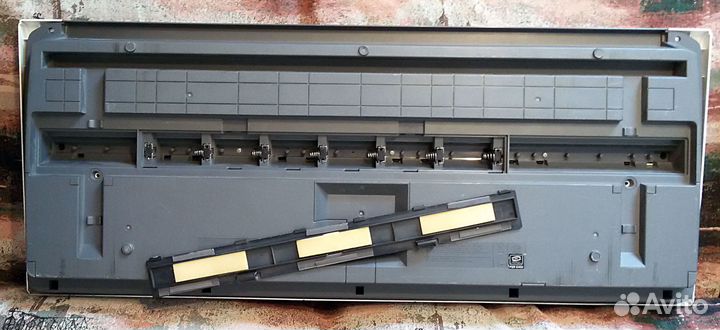 Yamaha PSR-E403