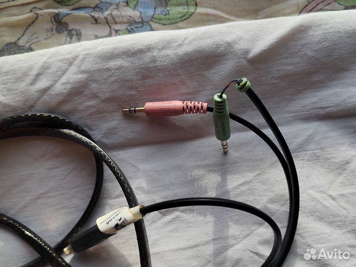 Игровые наушники