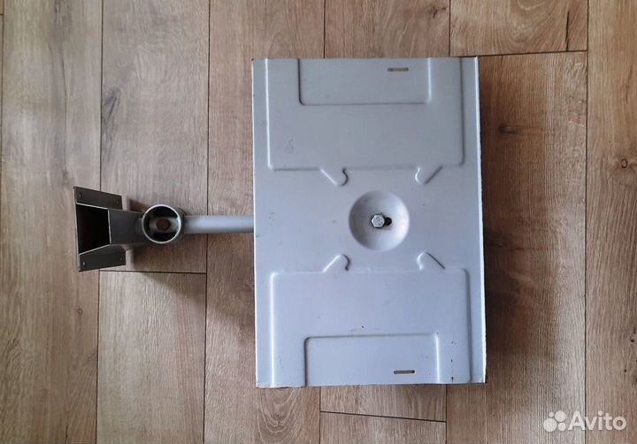 Кронштейн для телевизора