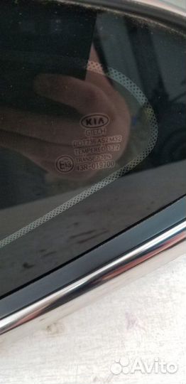 Стекло заднее левое Kia Ceed 2