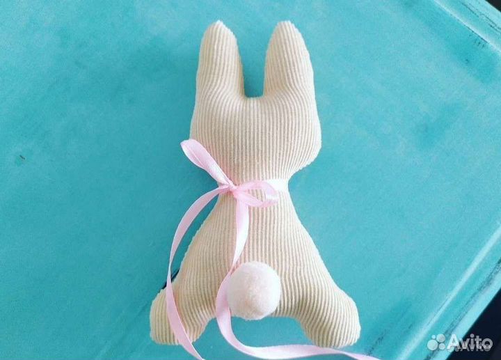 Интерьерные пасхальные кролики ручной работы