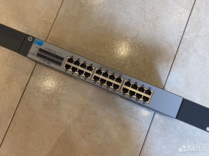 Коммутатор hp 1410-24 switch j9663 a