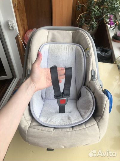 Универсальная коляска Camarelo Pireus (3 в 1)