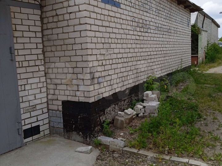 Гараж, > 30 м²