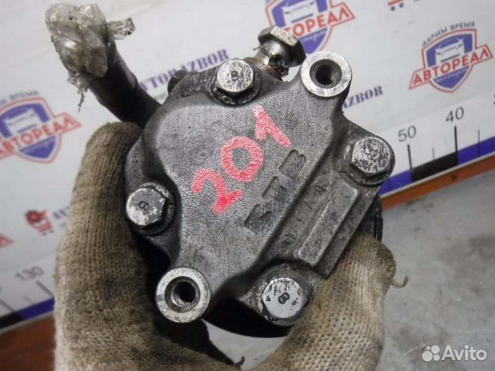 Насос гур Volkswagen Golf 4 AHF 1999