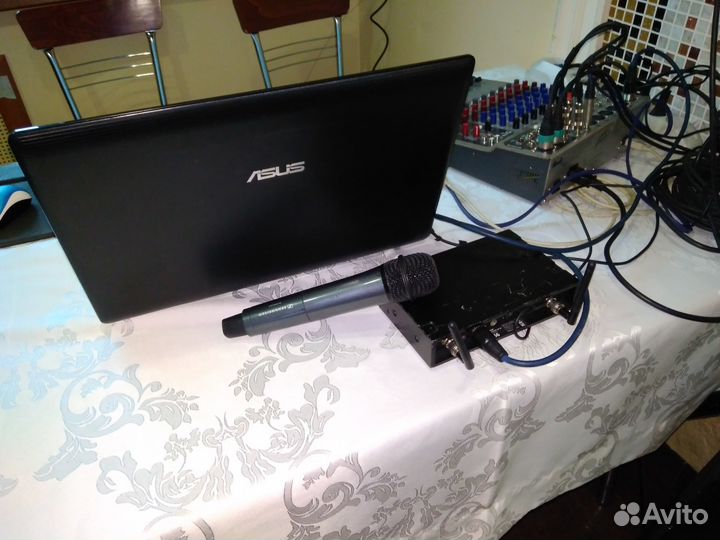 Ведущий и DJ