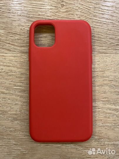 Чехол на iPhone 11