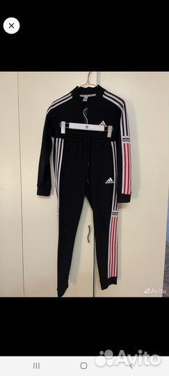 Спортивный костюм для девочки Adidas
