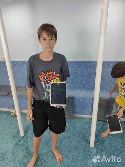 Языковой клуб с китайским и английским языками