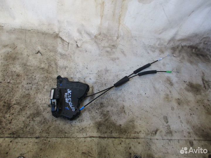 Замок двери передней правой JAC S5 2013-2019 (6105