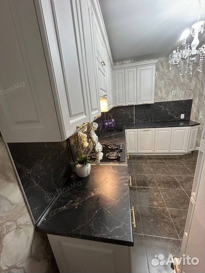 Кухонные гарнитуры в эмали с подсветкой 40