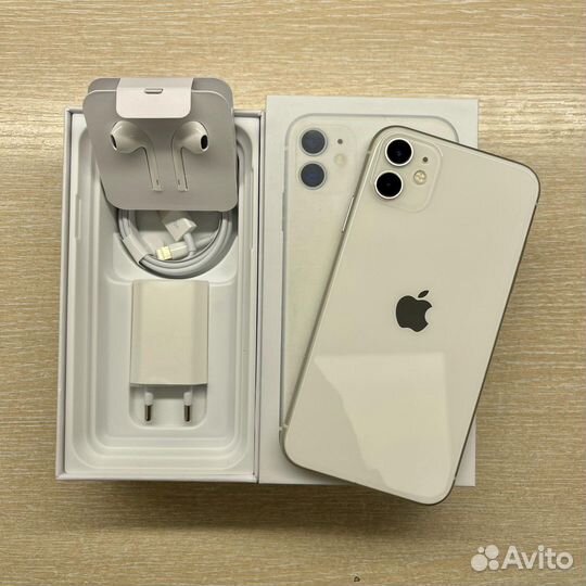Телефон iPhone 11 128 gb