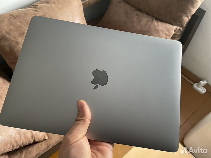 MacBook air 13 2020 m1 оператива 16gb, 256