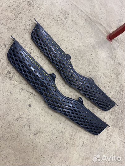 Решетка радиатора Toyota Funcargo NCP20