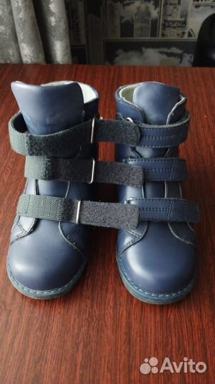 Ортопедические ботинки для мальчика