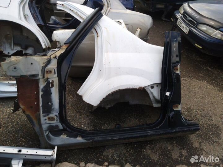 Передняя стойка кузова Nissan Patrol Y61