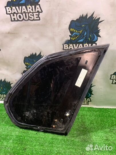 Форточка кузова левая Bmw X5 E70 N52B30AF 2009