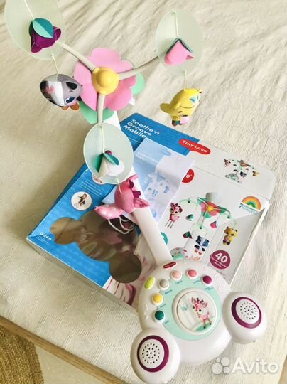 Мобиль на кроватку tiny love 