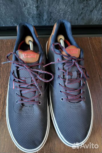 Levis (новые оригинал )