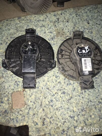 Honda CR-V 3 мотор вентилятора печки