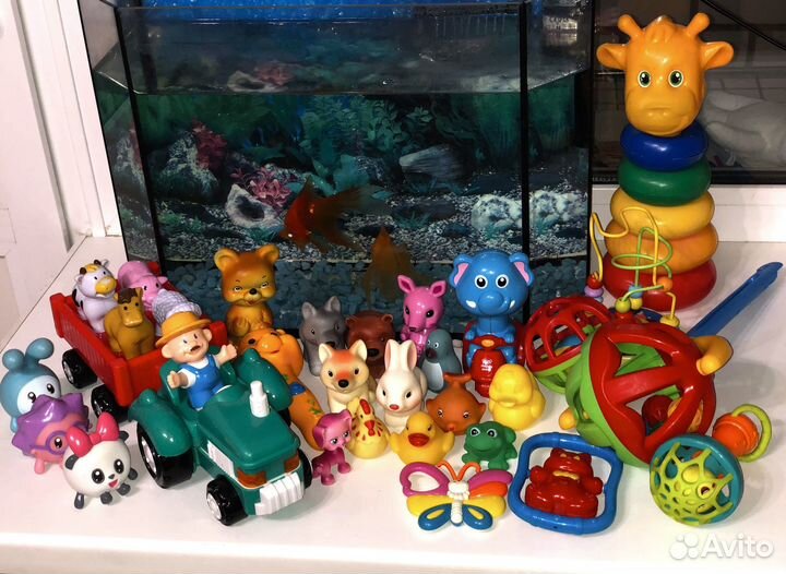 Игрушки для малышей пакетом