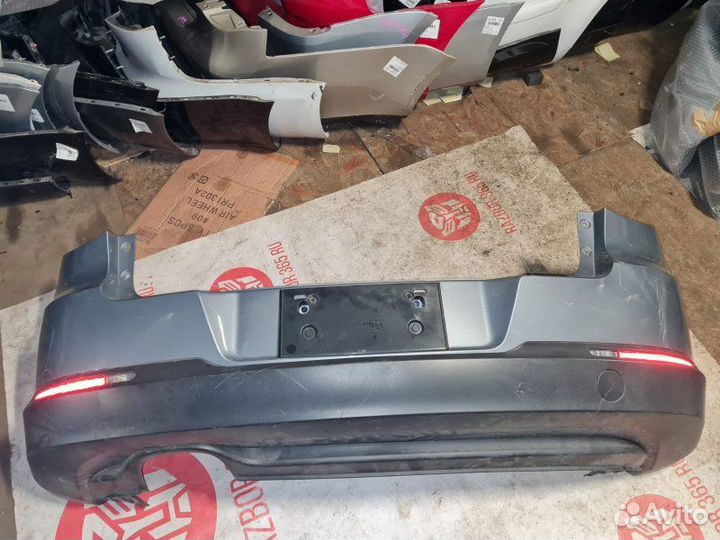 Бампер задний Volkswagen Tiguan 5N cawa 2010