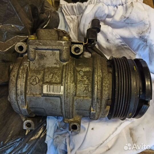 Компрессор кондиционера mitsubishi