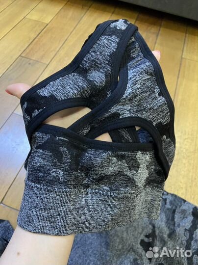 Костюм для фитнеса