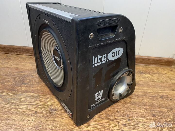 Сабвуфер Vibe Compact 12