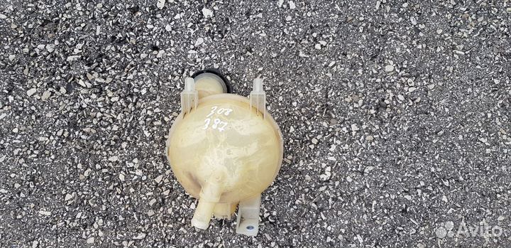 Peugeot 308 Бачок расширительный